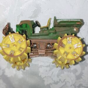 ERTL John Deere Monster Treads Muddy Tractor NO Rubber Tires farm toy